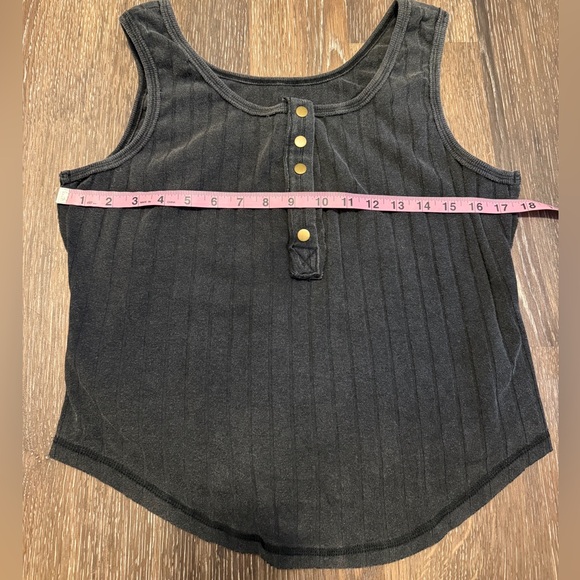 Black Ribbed Tank Top - Picture 6 of 8